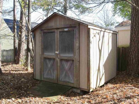 8001 Mackenzie Ct, Durham, NC 27713 photo 29