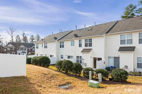 26 Edgebrook Cir, Durham, NC 27703 photo 7