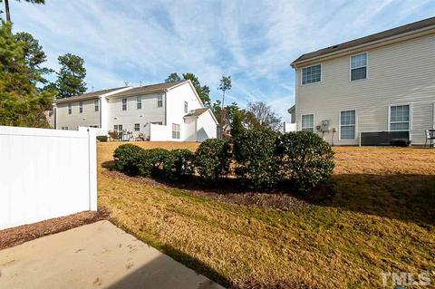 26 Edgebrook Cir, Durham, NC 27703 photo 19