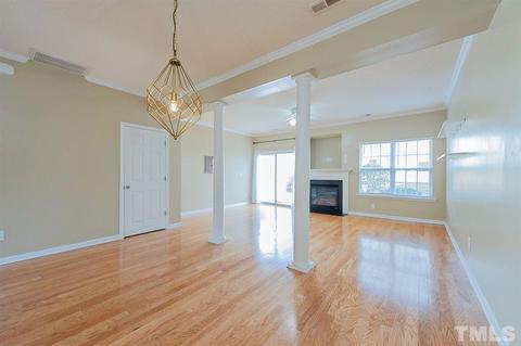 26 Edgebrook Cir, Durham, NC 27703 photo 13