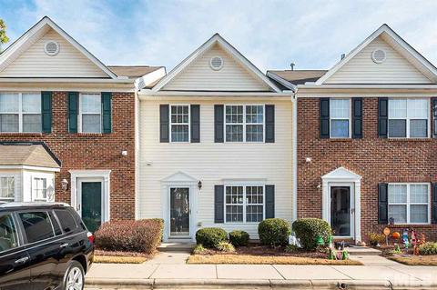 26 Edgebrook Cir, Durham, NC 27703 photo 1
