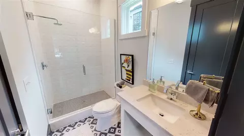 627 Linfield Dr, Durham, NC 27701 photo 3