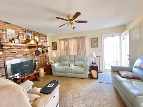 5304 Cheek Rd, Durham, NC 27704 photo 4