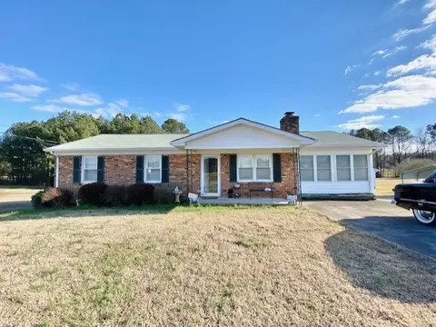 5304 Cheek Rd, Durham, NC 27704 photo 1