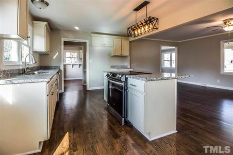104 Maple Dr, Smithfield, NC 27577 photo 5
