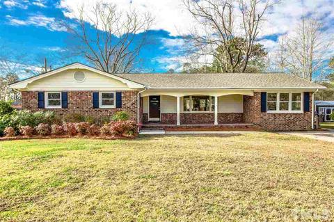 104 Maple Dr, Smithfield, NC 27577 photo 1