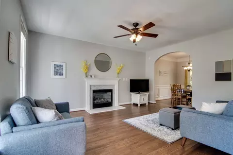 2 Silverwood Ct, Durham, NC 27713 photo 4