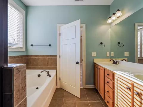 47 Crest Cir, Garner, NC 27529 photo 22