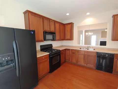 1 Suncrest Ct, Durham, NC 27703 photo 3