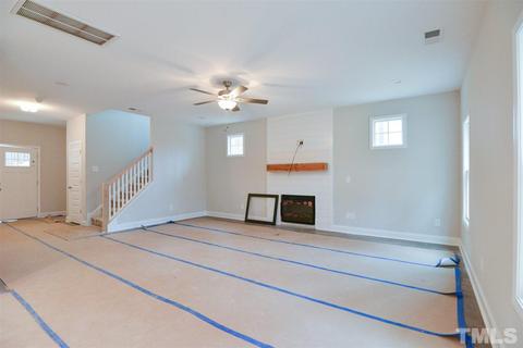 293 Berg St, Smithfield, NC 27577 photo 4