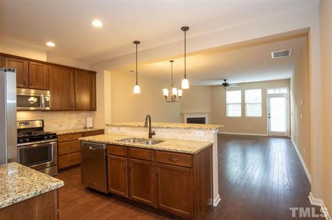 2452 Baslow Dr, Apex, NC 27539 photo 3