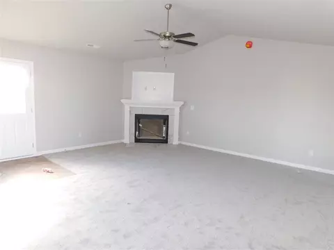 159 Beaver Tavern Dr, Benson, NC 27504 photo 3