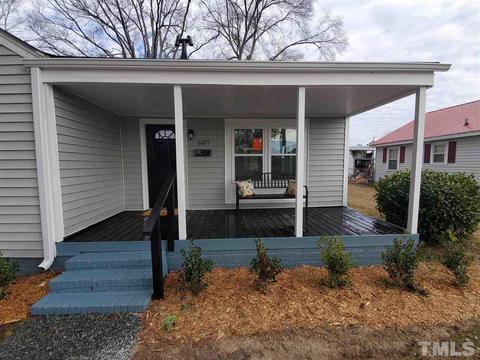 607 E Davis St, Smithfield, NC 27577 photo 2