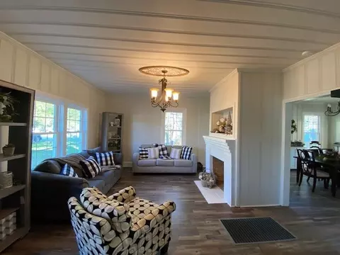 207 W D St, Erwin, NC 28339 photo 6