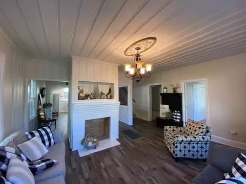 207 W D St, Erwin, NC 28339 photo 8