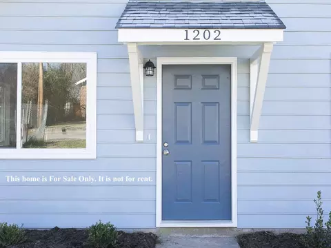 1202 Liberty St, Durham, NC 27703 photo 2