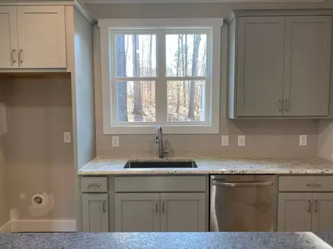 2828 Beechwood Dr, Durham, NC 27707 photo 13