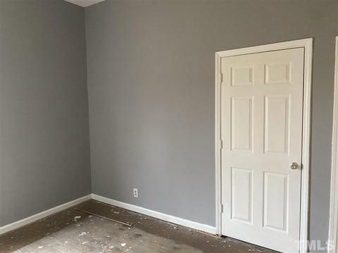 905 Edith St, Durham, NC 27705 photo 7