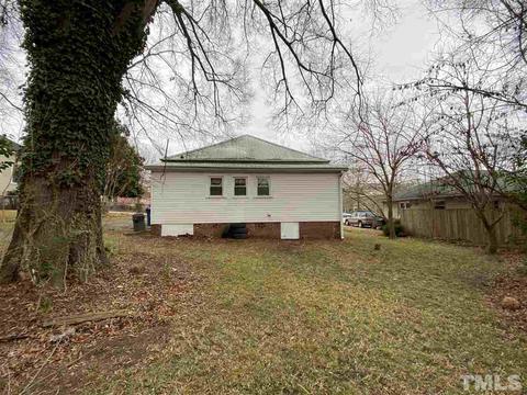 905 Edith St, Durham, NC 27705 photo 3