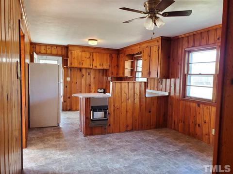 208 Pace St, Smithfield, NC 27577 photo 5