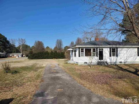 208 Pace St, Smithfield, NC 27577 photo 1