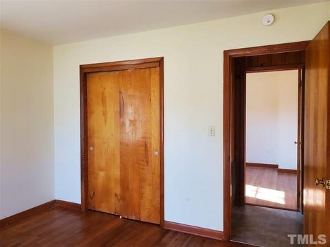 208 Pace St, Smithfield, NC 27577 photo 8