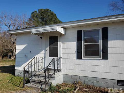 208 Pace St, Smithfield, NC 27577 photo 3