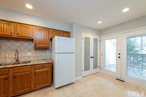 4100 Five Oaks Dr #2, Durham, NC 27707 photo 12
