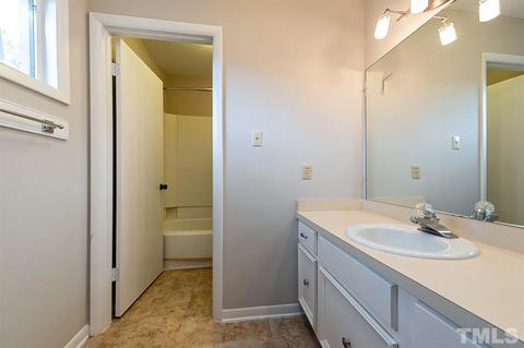 4100 Five Oaks Dr #2, Durham, NC 27707 photo 6