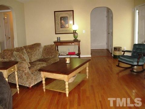 569 N Willow St, Angier, NC 27501 photo 5