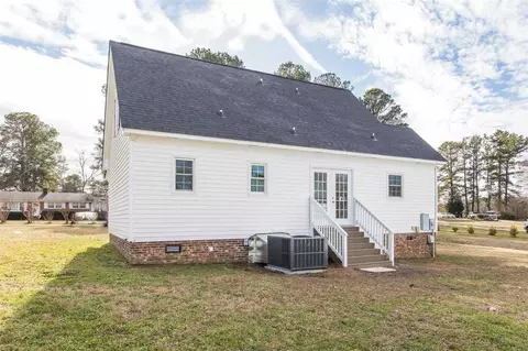 6640 Elm St, Bailey, NC 27807 photo 25