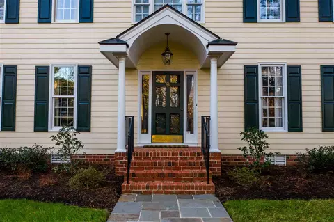 9 Pilling Pl, Durham, NC 27707 photo 3