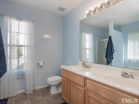 3002 Skybrook Ln, Durham, NC 27703 photo 11