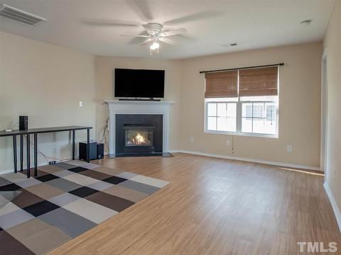3002 Skybrook Ln, Durham, NC 27703 photo 2