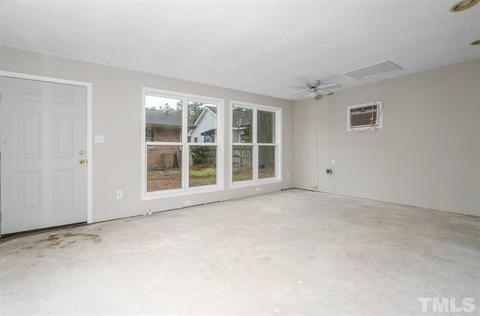 1011 S Walnut Dr, Smithfield, NC 27577 photo 25