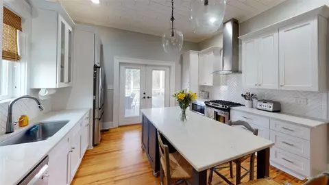 910 Carolina Ave, Durham, NC 27705 photo 7