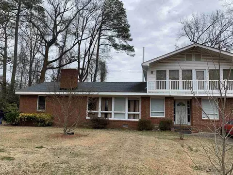618 Monroe St, Roanoke Rapids, NC 27870 photo 1