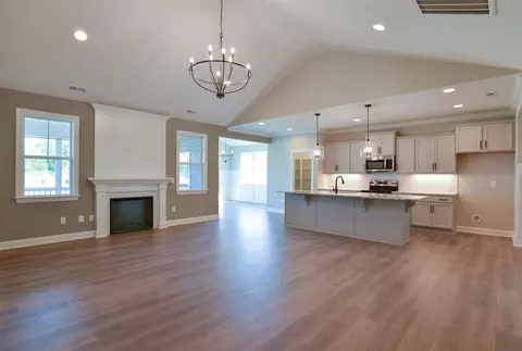 108 Old Hickory Dr, Raleigh, NC 27603 photo 2