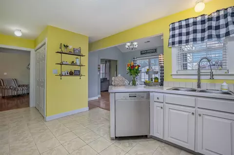 11415 Village Square Dr, Middlesex, NC 27557 photo 14