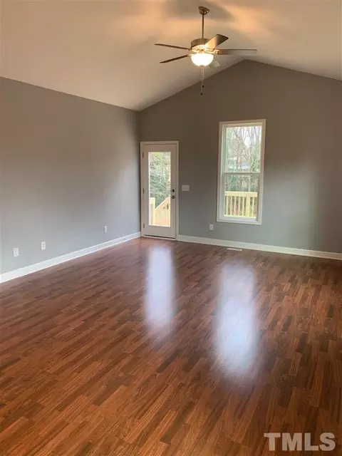 811 Justice St, Durham, NC 27704 photo 5