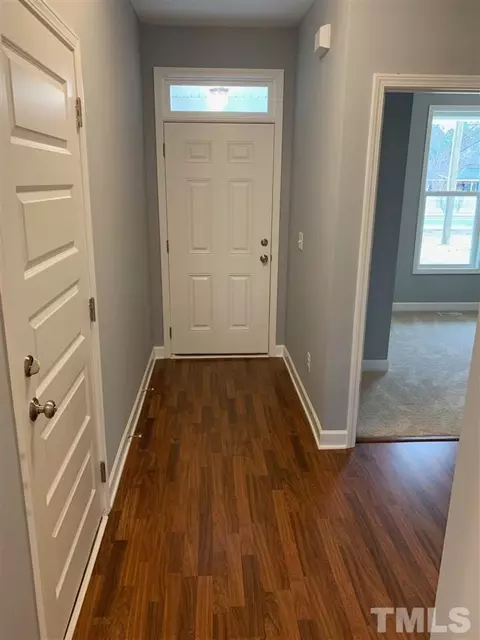 811 Justice St, Durham, NC 27704 photo 4
