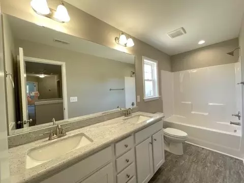 694 Fallingbrook Dr, Kenly, NC 27542 photo 17