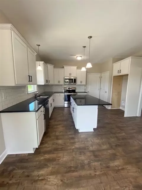 754 Fallingbrook Dr, Kenly, NC 27542 photo 9