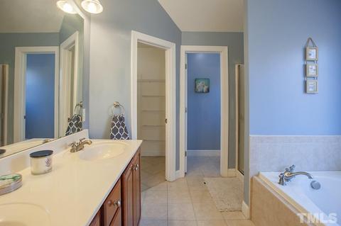 8137 Consella Way, Willow Springs, NC 27592 photo 20