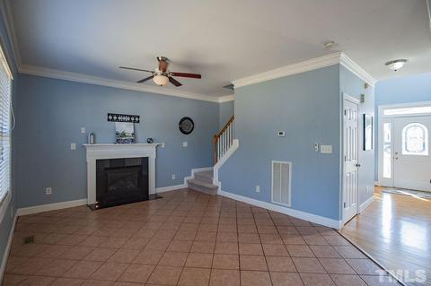 8137 Consella Way, Willow Springs, NC 27592 photo 9