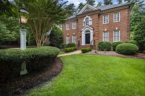 106 Symphony Ct, Cary, NC 27518 photo 2