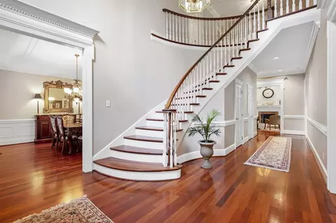 106 Symphony Ct, Cary, NC 27518 photo 3