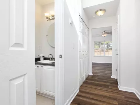 604 Ashford Ln, Durham, NC 27713 photo 5