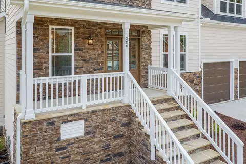 1206 Pointe Dr, Durham, NC 27712 photo 3