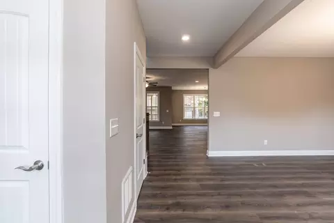 1206 Pointe Dr, Durham, NC 27712 photo 5